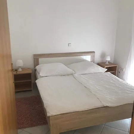 Apartment Z Basenem Julia